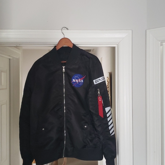 Bomber Jacket - Picture 1 of 4